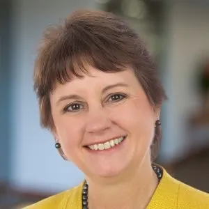 Laura Ramos - Top Marketing Experts